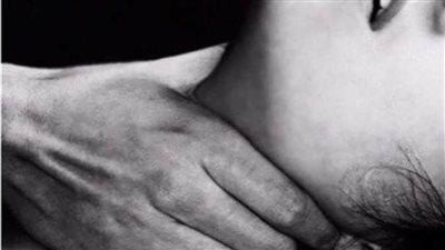 كهربائي يقتل زوجته 