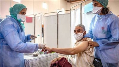 المغرب: أكثر من 23 ألف شخص يتلقون الجرعة الثالثة ضد 