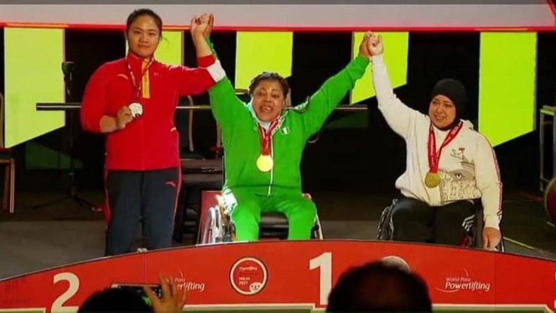 فاطمة عمر تتوج ببرونزية