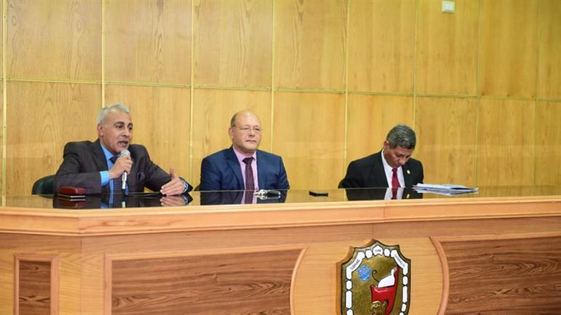 من جانب الفاعليات