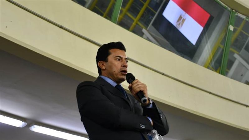 د. أشرف صبحى