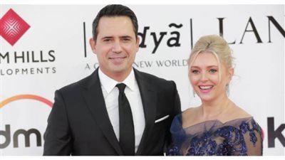 زوجة ظافر العابدين تظهر معه في القاهرة السينمائي