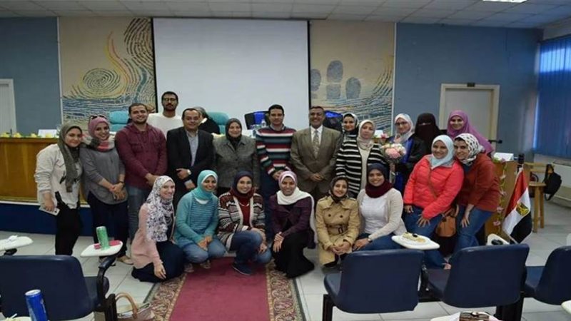 اختيار مدرس بصيدلة