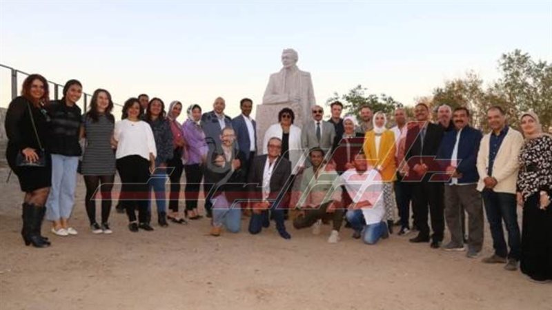 وزيرة الثقافة