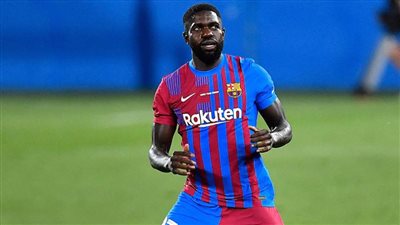 ميلان ينوي التعاقد مع صامويل أومتيتي