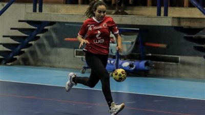 الأهلي يهزم هليوليدو بدوري سيدات اليد