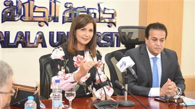 وزارتا الهجرة والصحة تطلقان مبادرة لمشاركة الأطباء المصريين بالخارج في مشروع 