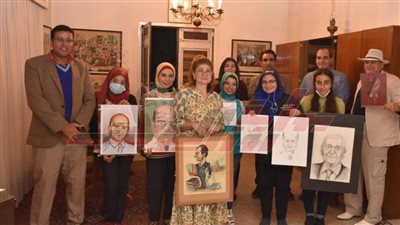 ذاكرة الكاريكاتير بمنزل الفنان صاروخان