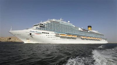 الفريق أسامة ربيع:  قناة السويس تشهد العبور الأول لسفينة الحاويات EVER AIM