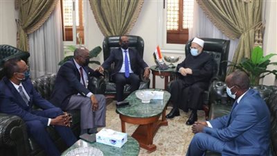 مفتي الجمهورية يستقبل وزير الشؤون الإسلامية والأوقاف الجيبوتي