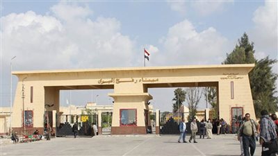 استئناف تشغيل معبر رفح البري بعد العطلة من الجانبين