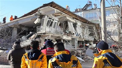 زلزال قوي يهز شرق تركيا