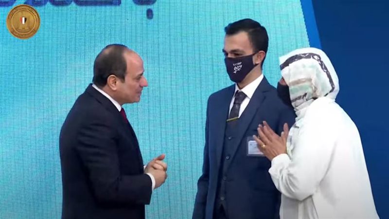 تكريم والدة عبد الرحمن