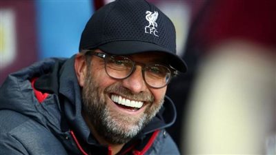 مدرب ليفربول: لا يمكن التجديد لصلاح في جلسة واحدة