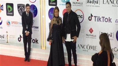 ما سبب زيادة وزن نيللي كريم في حفل ختام مهرجان القاهرة السينمائي؟