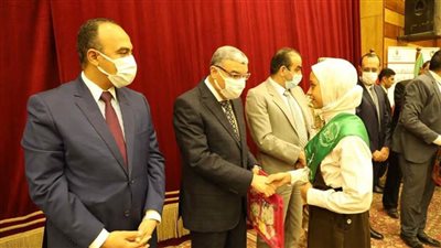 محافظ المنيا يزور عدداً من مؤسسات وجمعيات دور رعاية الأطفال