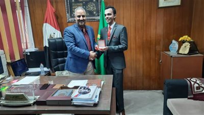 وكيل الشباب والرياضة بالقليوبية يكرم 