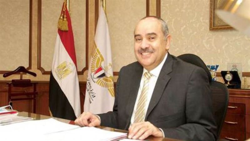 وزير الطيران المدنى