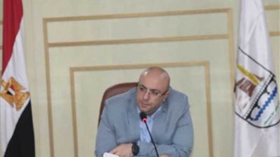 تنفيذي بنى سويف يناقش تظلمات المواطنين 