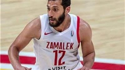 إسلام سالم ينتظم في تدريبات 