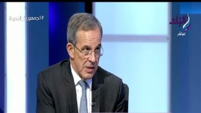 عضو بالبرلمان الأوروبي: مصر شهدت طفرة كبيرة في عهد السيسي وتسير على الطريق الصحيح  