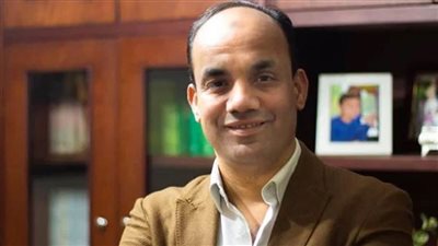 صالون دار الحكمة الثقافي يستضيف الكاتب والروائي د. أسامة الشاذلي