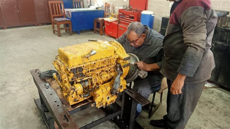 عمرة لأحد المواتير