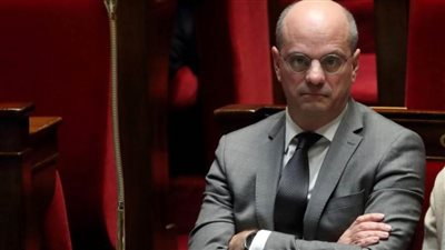 وزير التعليم الفرنسي: إغلاق أكثر من 3000 فصل في المدارس الابتدائية بسبب كورونا