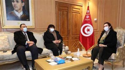  وزيرة الثقافة تصل تونس وتلتقي نظيرتها حياة القرمازي.. وزيارة لمدينة الفنون