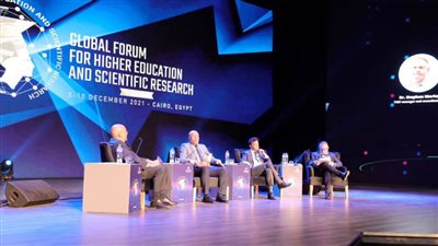 جلسة نقاشية حول التعليم المهني والتدريب ضمن فاعليات المنتدى العالمي للتعليم العالي