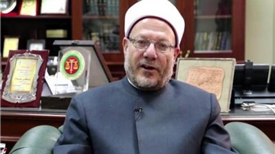 مفتي الجمهورية: الاحتفال بالعام الميلادي الجديد والتهنئة به جائز شرعًا 