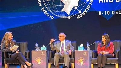 وفد جامعة أسيوط يختتم مشاركته في وقائع المنتدى العالمي للتعليم العالي