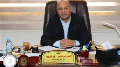 أبوهولي  يطالب المجتمع الدولي بالضغط على الاحتلال لوقف الاستيطان 