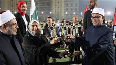 عياد: التنافس الرياضي بين الطلاب الوافدين بالأزهر يؤكد أن التقارب فضيلة حسنة