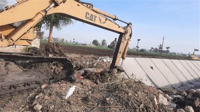 محافظ أسيوط: إزالة تعدٍّ على نهاية ترعة جنابية باقور الثانية