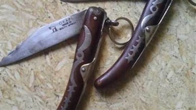 طالب بمدرسة لغات يطعن زميله بـ