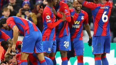 كريستال بالاس يفوز على إيفرتون 3ـ1 في الدوري الإنجليزي الممتاز
