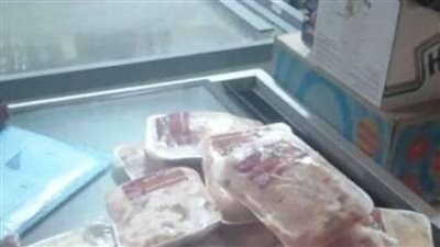 تحرير 16 محضرًا ضد أصحاب محال تجارية لحيازة أغذية مجهولة المصدر بالشرقية 