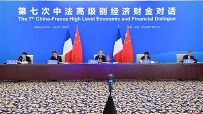 الصين وفرنسا تتعهدان بتعميق التعاون في المجالات الاقتصادية والمالية
