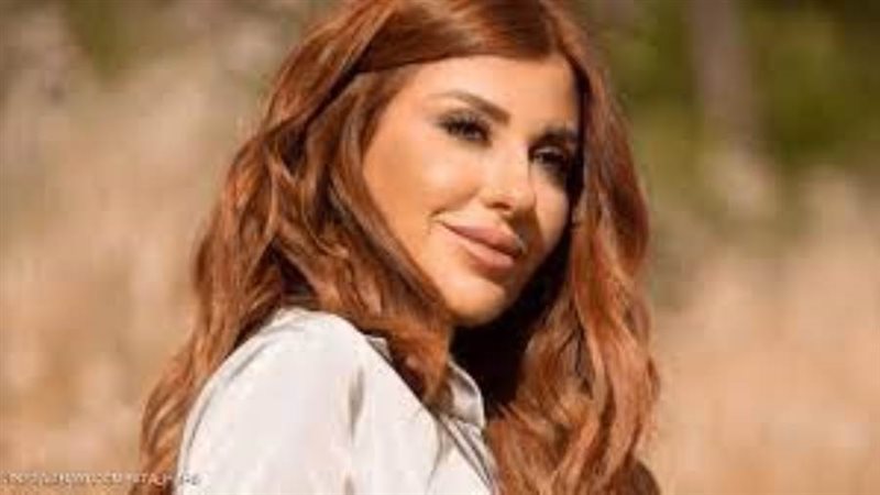 الفنانة ريتا حرب