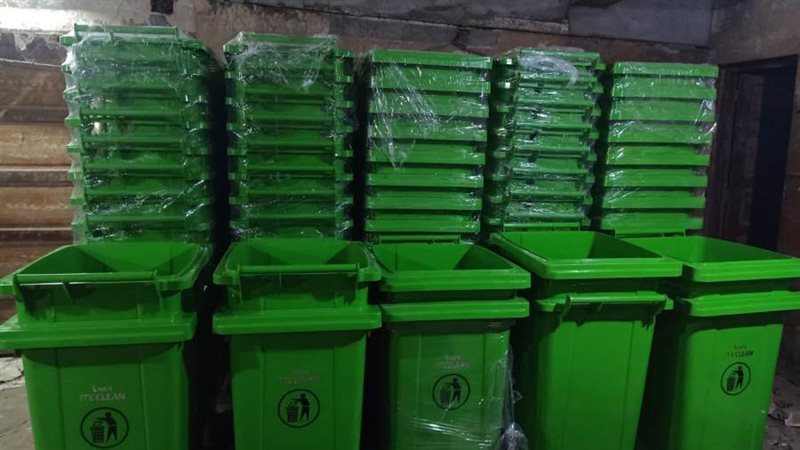 صناديق القمامة