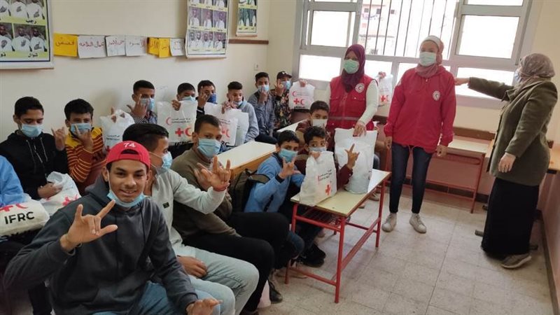 البحيرة تواصل القوافل