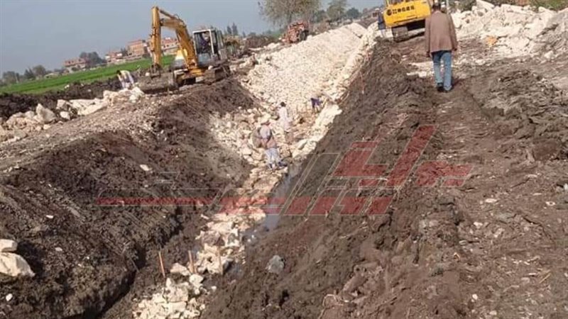 تبطين الترع