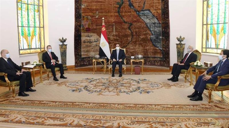 الرئيس السيسي يلتقي