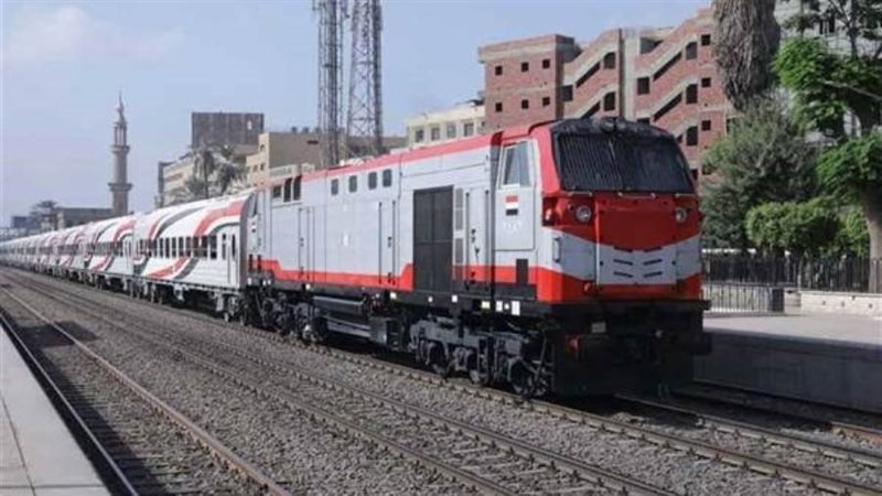 إصابة شاب سقط من