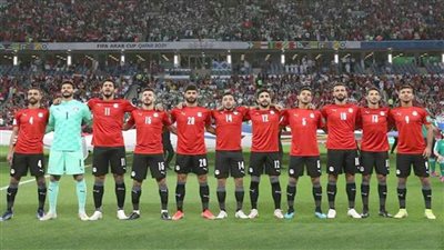 المنتخب الوطني بقميصه الأحمر أمام تونس غدا بنصف نهائي كأس العرب