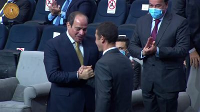 في لفتة إنسانية...الرئيس السيسي يستجيب لطلب منشد بجامعة كفر الشيخ...ويدعمه نفسيا 
