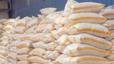 تموين قنا: ضبط 5 أطنان دقيق وأرز مجهولة المصدر
