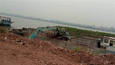 محافظ أسيوط: إزالة 16 حالة تعد على النيل بقريتي سلام وبهيج بمنقباد