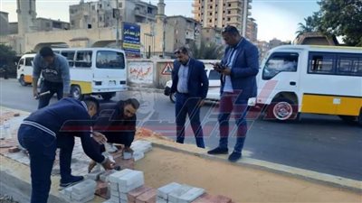 حملات مكبرة لإزالة الأرصفة المخالفة بكفر الشيخ